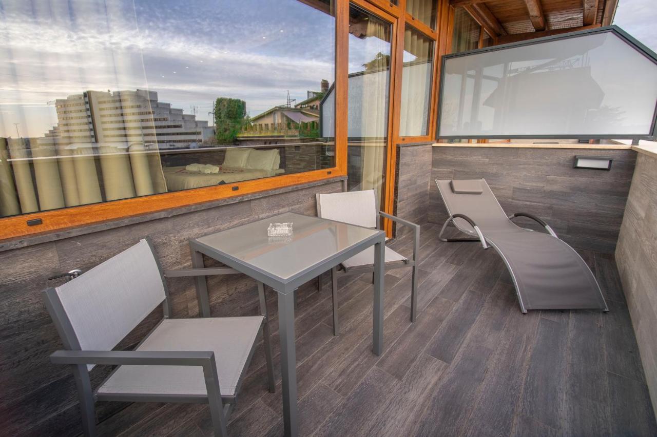 Virtus Prestige - Rooms & Apartments โรม ภายนอก รูปภาพ