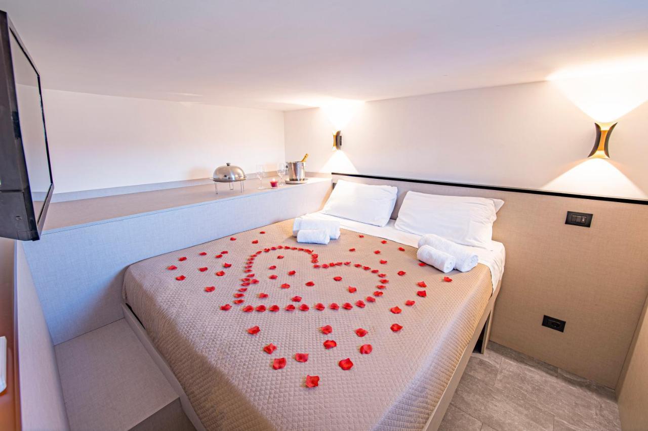 Virtus Prestige - Rooms & Apartments โรม ภายนอก รูปภาพ